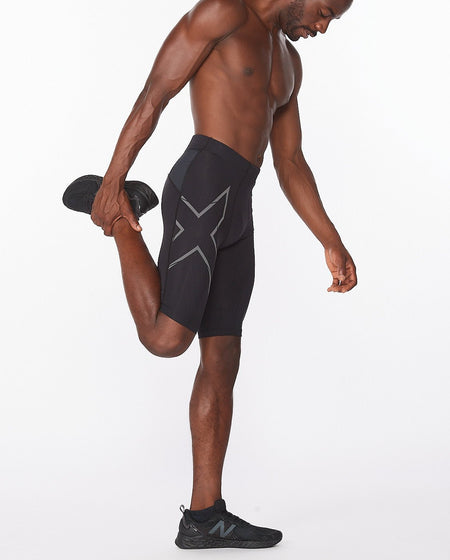 2XU - Light Speed Compression Laufshorts Herren - black/ black reflective - 2X - MA5331B - BLK/BRF - S - Sportbrands24