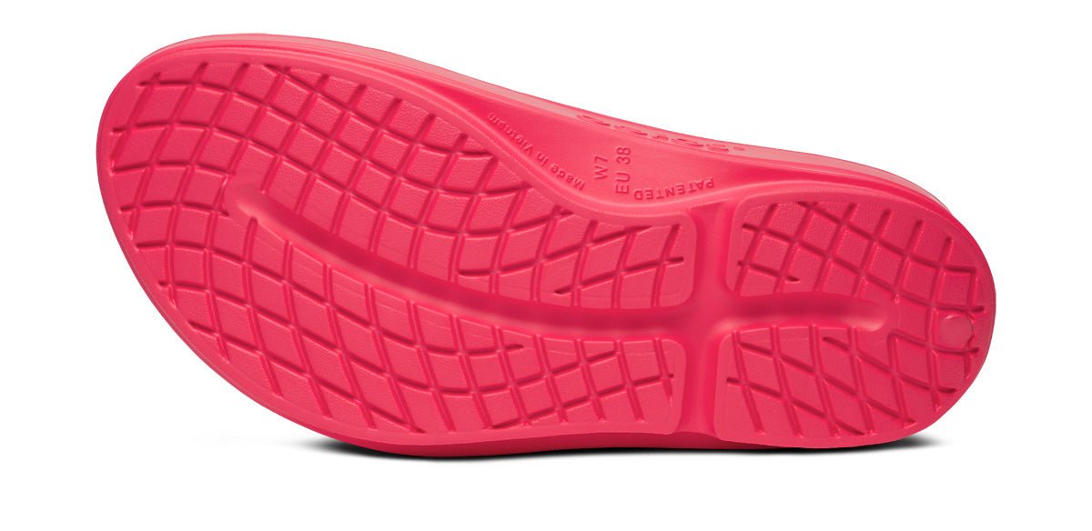 Oofos - OOmega Recovery - Sandale Damen - neon berry - OO-1410NEOBRYW5 - Sportbrands24