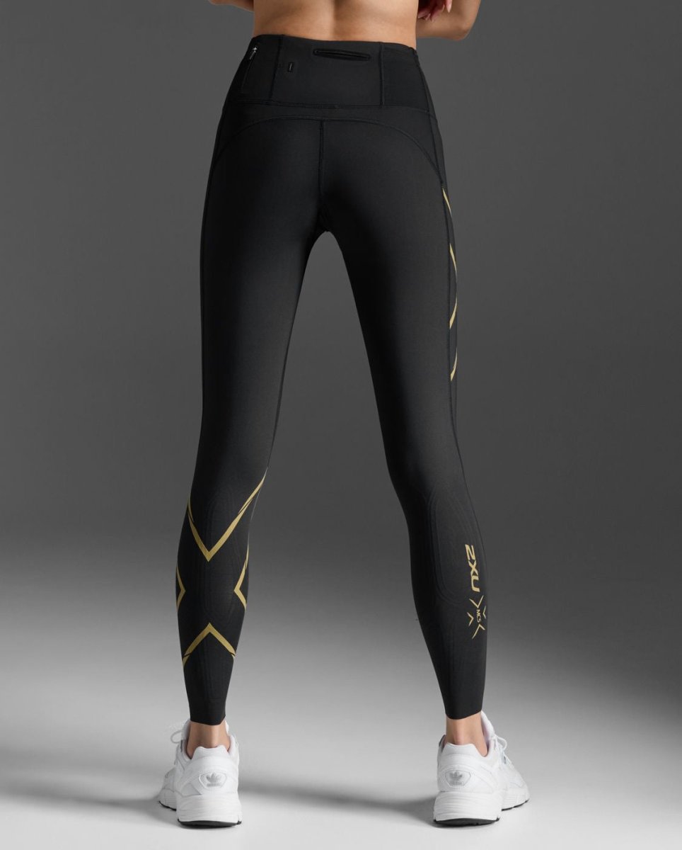2XU - Light Speed Mid - Rise Comp Lauftights Damen - black/gold reflective - 2X-WA6523B-BLK/GRF-MT - Sportbrands24