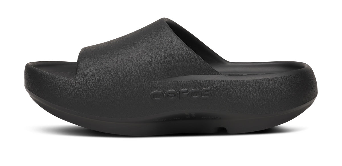 Oofos - OOahh+ Recovery - Sandale - black - OO-2200BLACKM4W6 - Sportbrands24