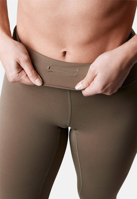 CLN Athletics - Fuse Tight Damen - stone - CLN-3125-83-XS - Sportbrands24