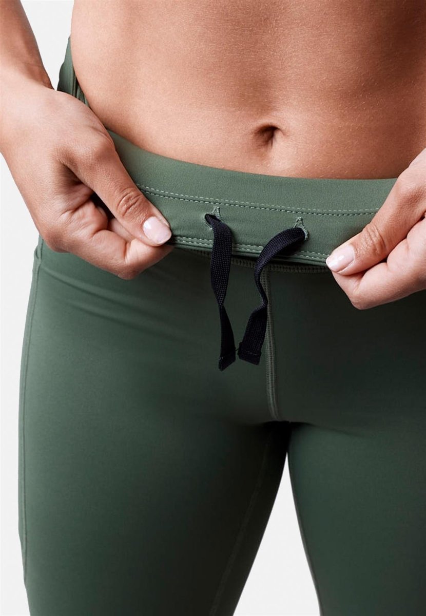 CLN Athletics - Charge Tight Damen - moss green - CLN-3142-62-XS - Sportbrands24