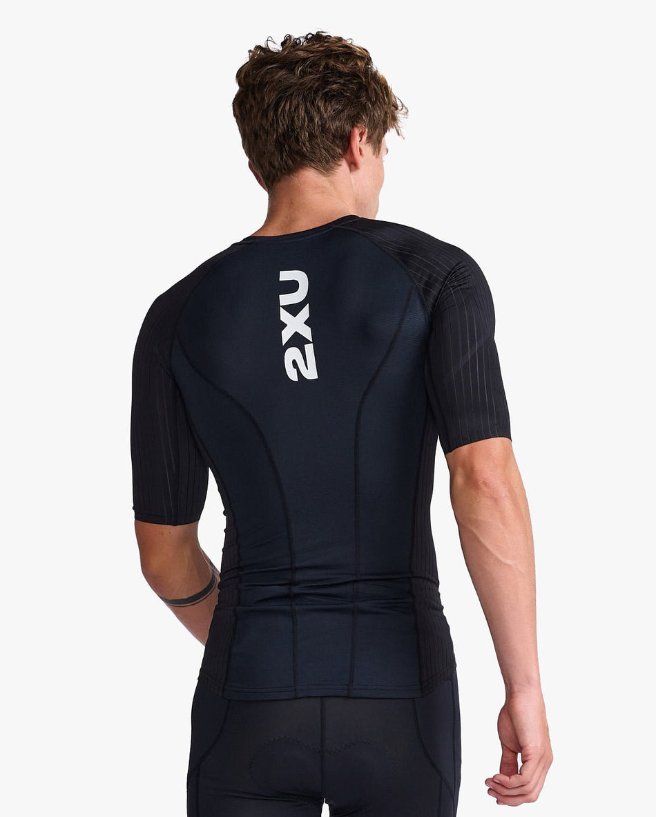 2XU - Aero Tri Sleeved Top Triathlonanzug Herren - black/white - 2X - MT6662A - BLK/WHT - XS - Sportbrands24