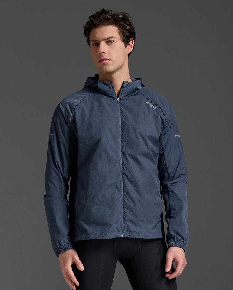 2XU - Aero Windbreake Windjacke Herren - indigo/midnight - 2X - MR7208A - IND/MDN - S - Sportbrands24