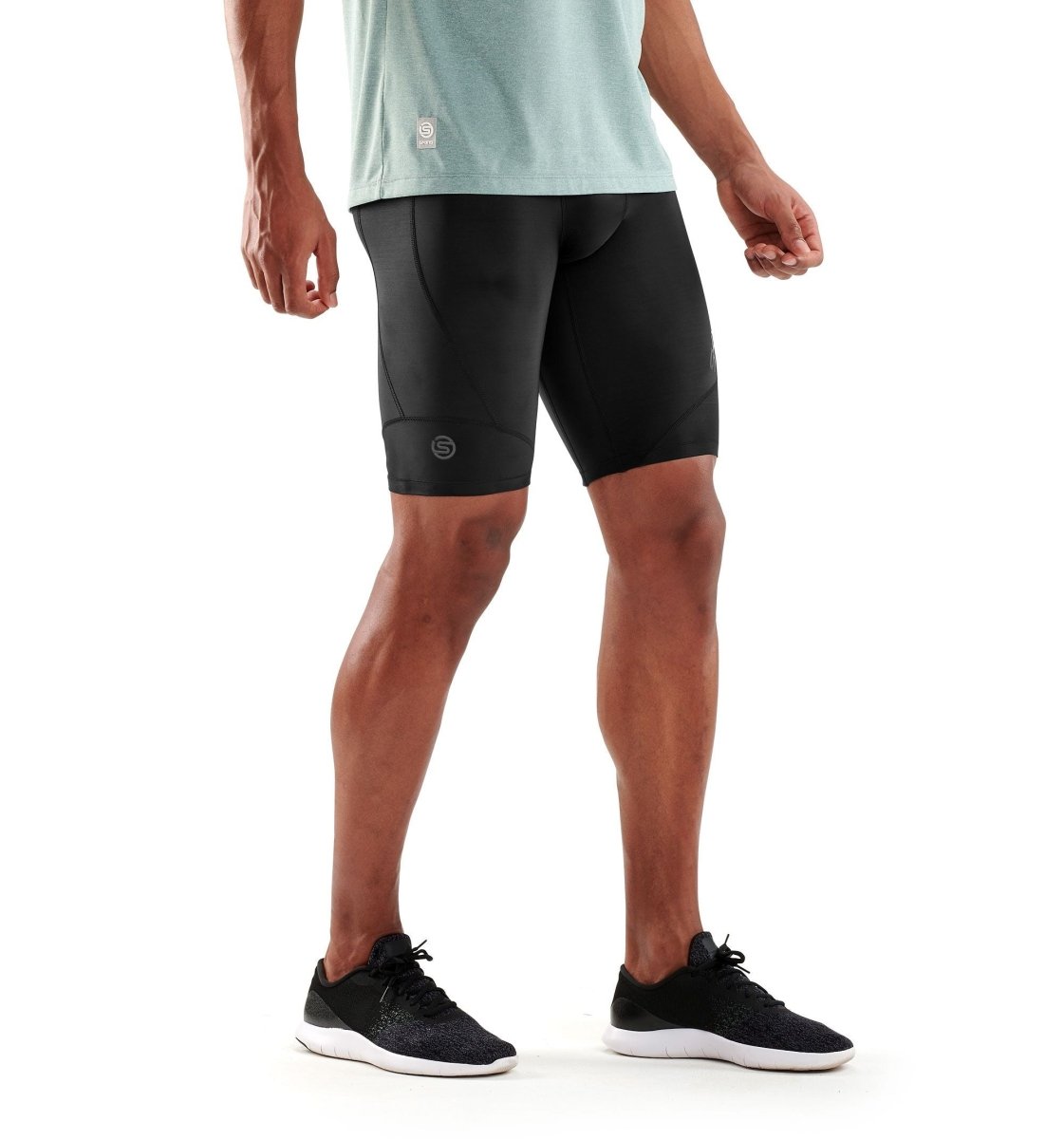 Skins - DNAmic 1/2 Tights Kompressionshose Herren - Black/Black - SK-DA99050029033XXL - Sportbrands24