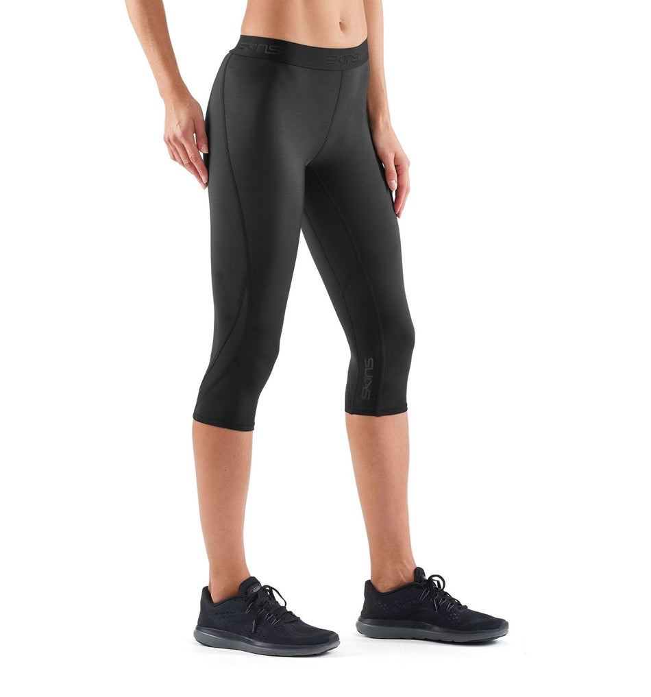 Skins - DNAmic Capri Tights Kompressionshose Damen - Black/Black - SK - DA99060089033FXS - Sportbrands24