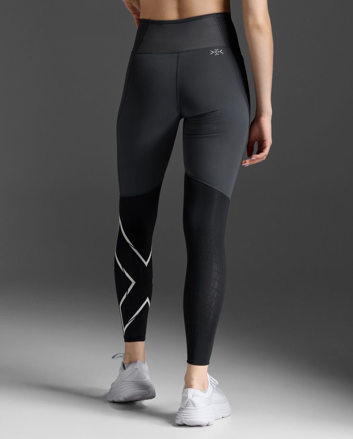 2XU - Light Speed React Hi - Rise Compression Tight Tights Damen - black/white reflective - 2X - WA7101B - BLK/WRF - XS - Sportbrands24