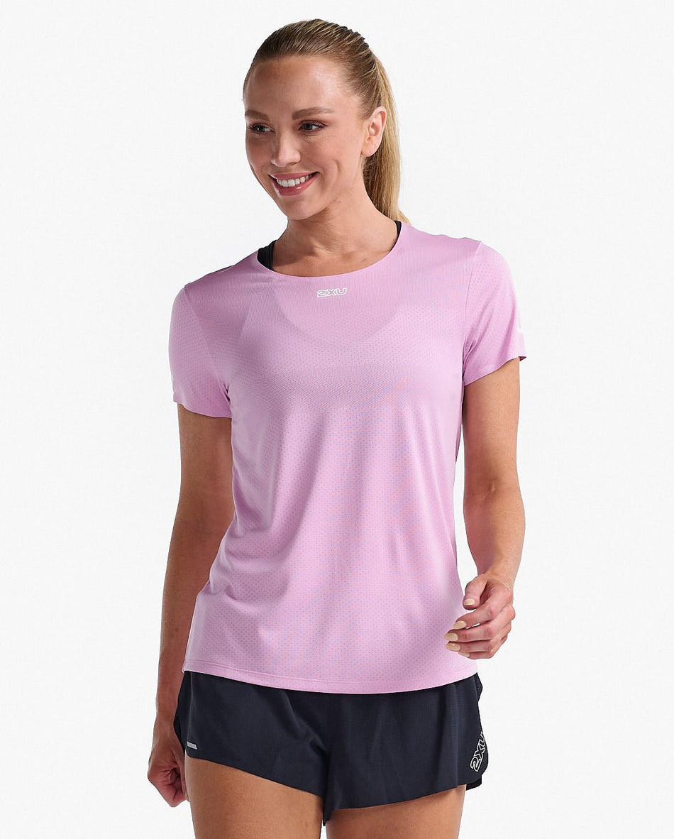 2XU - Light Speed Tech Tee T-Shirt Damen - pastel pink/white reflective - 2X - WR7152A - PTP/WRF - XS - Sportbrands24