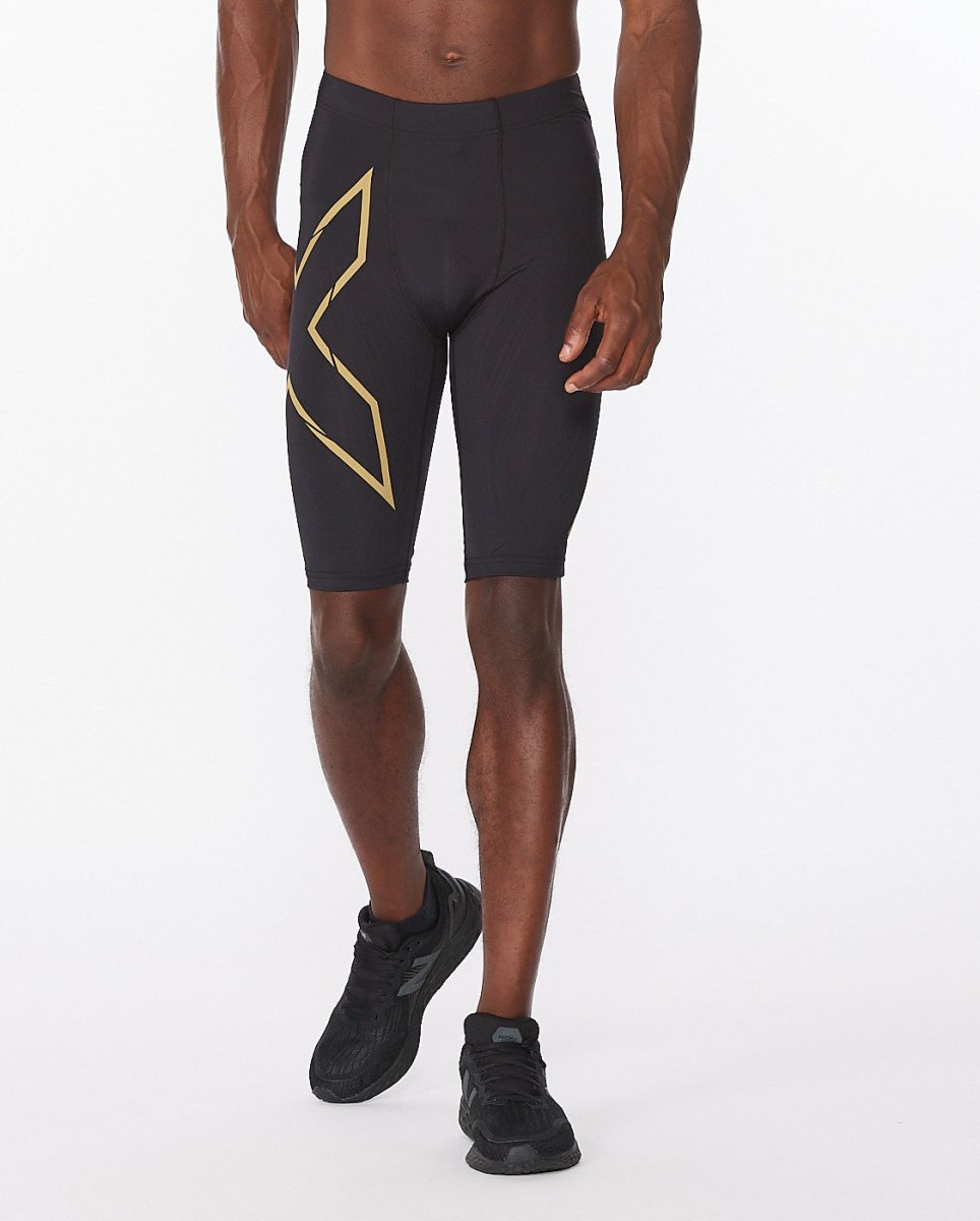 2XU - Light Speed Compression Laufshorts Herren - black/gold reflective - 2X-MA5331B-BLK/GRF-XL - Sportbrands24
