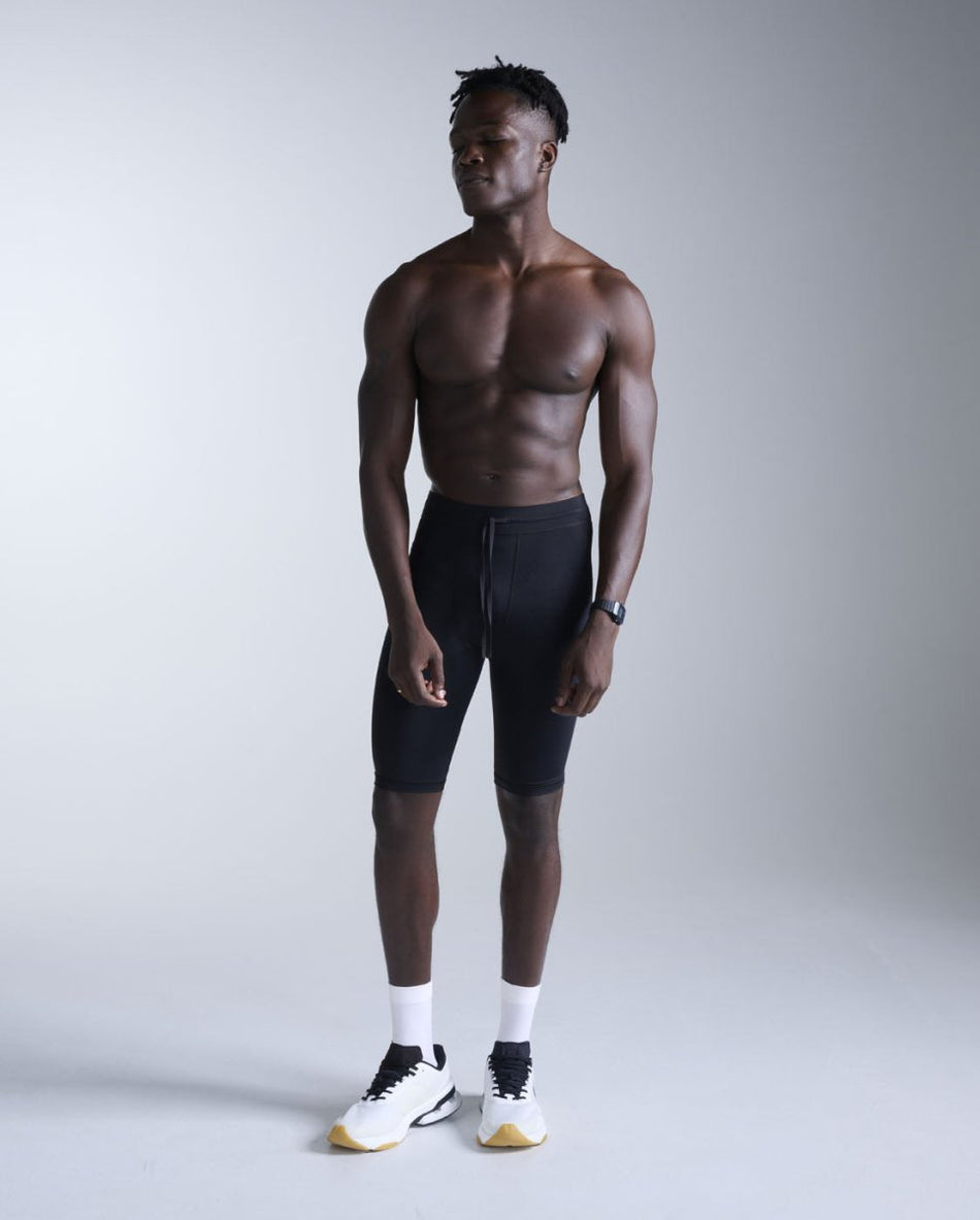 2XU - Aero Mesh Compression Shorts Kompressionstight Herren - black/silver reflective - 2X-MA7374B-BLK/SRF-XXS - Sportbrands24