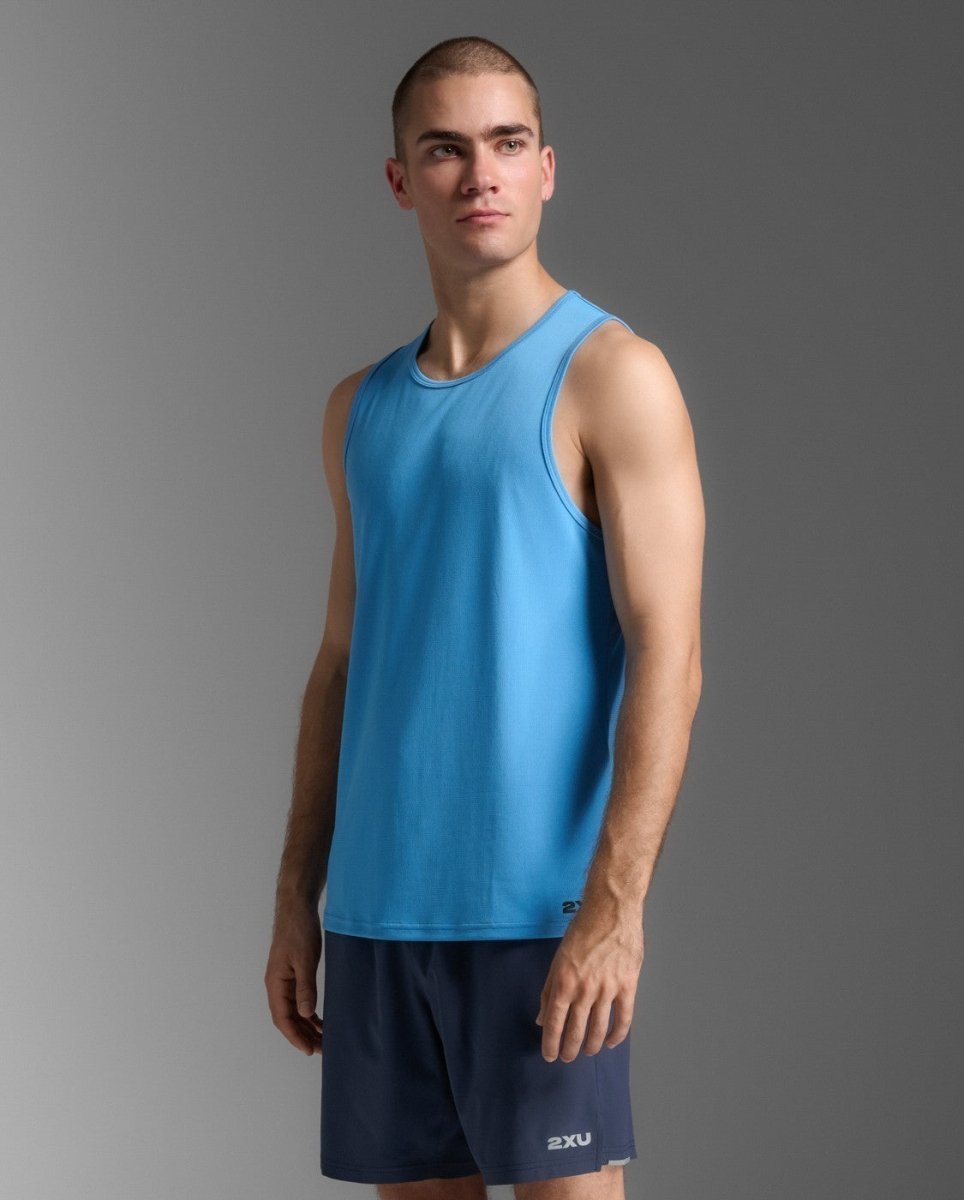 2XU - Aero Tank Tanktop Herren - azure/black reflective - 2X-MR6676A-AZB/BRF-XS - Sportbrands24