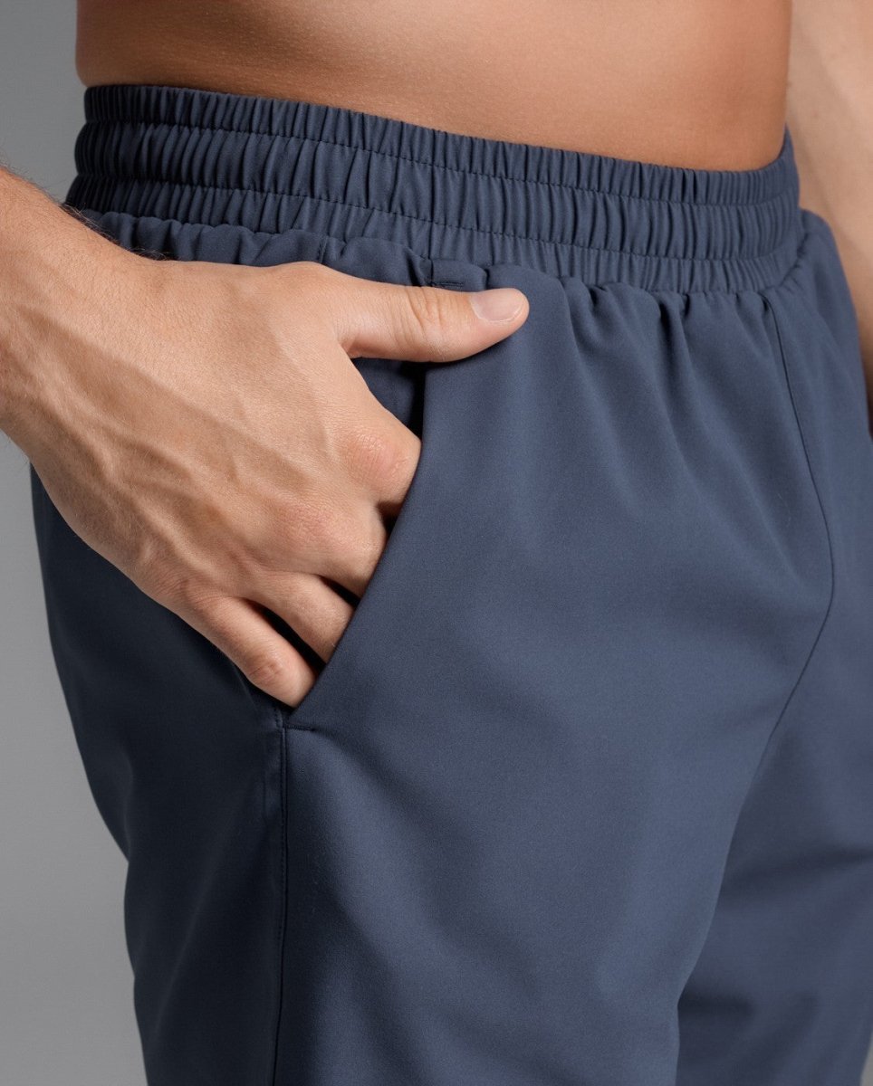 2XU - Aeroe 7 Inch Short Laufshort Herren - midnight/silver reflective - 2X-MR6904B-MDN/SRF-S - Sportbrands24