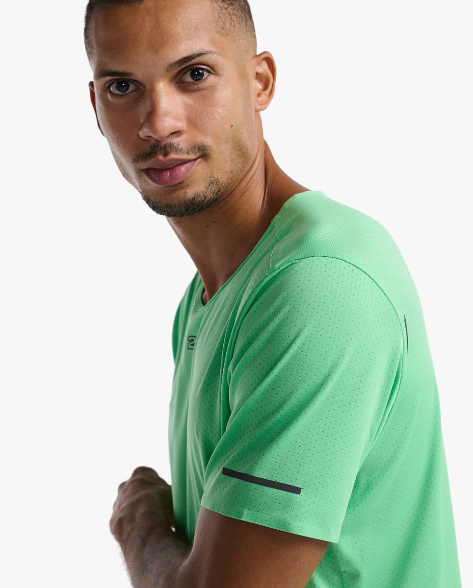 2XU - Light Speed Tech Tee T-Shirt Herren - spring green/black reflective - 2X-MR7150A-SPG/BRF-XS - Sportbrands24