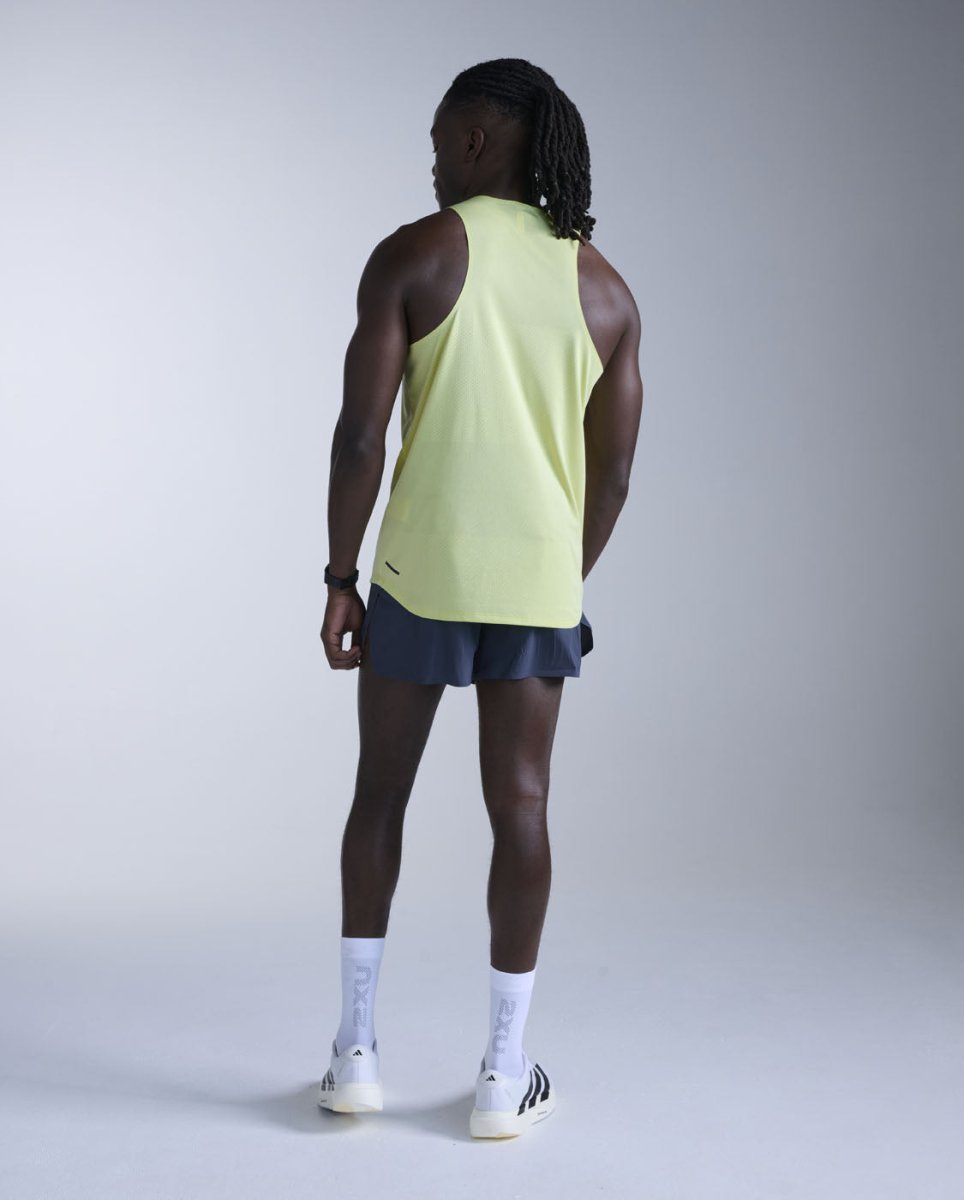2XU - Light Speed Tech Singlet Lauf Tank Herren - cool matcha/black reflective - 2X-MR7151A-CLM/BRF-XS - Sportbrands24