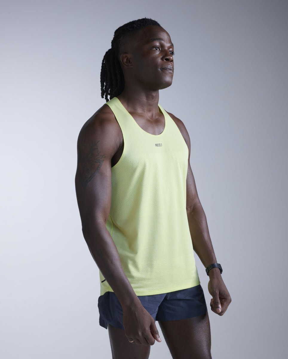 2XU - Light Speed Tech Singlet Lauf Tank Herren - cool matcha/black reflective - 2X-MR7151A-CLM/BRF-XS - Sportbrands24