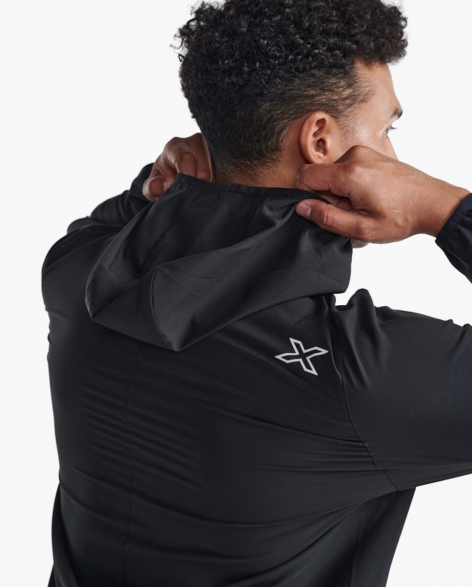 2XU - Aero Jacket Laufjacke Herren - black/silver reflective - 2X-MR7209A-BLK/SRF-XS - Sportbrands24
