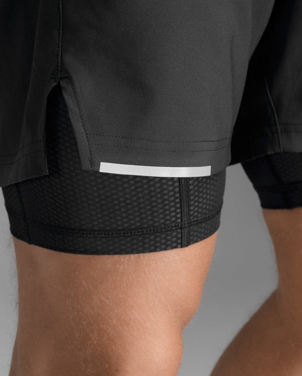 2XU - Aero Mesh 2 - in - 1 Short Kompressionstight Herren - black/silver reflective - 2X-MR7351B-BLK/SRF-XS - Sportbrands24