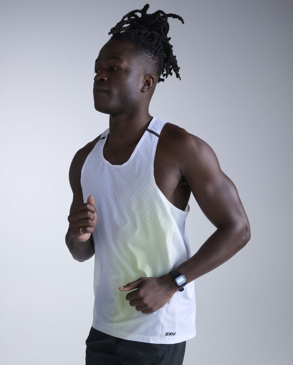 2XU - Light Speed Tech Singlet Lauf Tank Herren - cool matcha mist/black reflect - 2X-MR7375A-CMM/BRF-XS - Sportbrands24