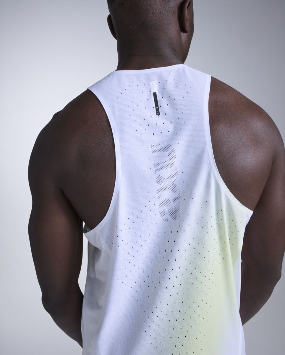 2XU - Light Speed Tech Singlet Lauf Tank Herren - cool matcha mist/black reflect - 2X-MR7375A-CMM/BRF-XS - Sportbrands24