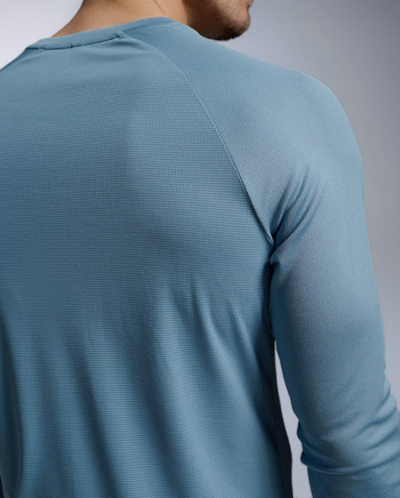 2XU - Aero Mesh Long Sleeve Laufshirt Herren - blue shade/black reflective - 2X-MR7422A-BSH/BRF-XS - Sportbrands24