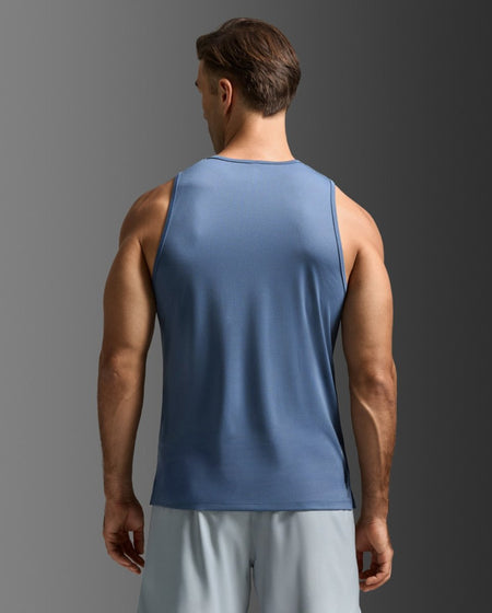 2XU - Aero Mesh Tank Laufshirt Herren - indigo/black reflective - 2X-MR7440A-IND/BRF-XS - Sportbrands24