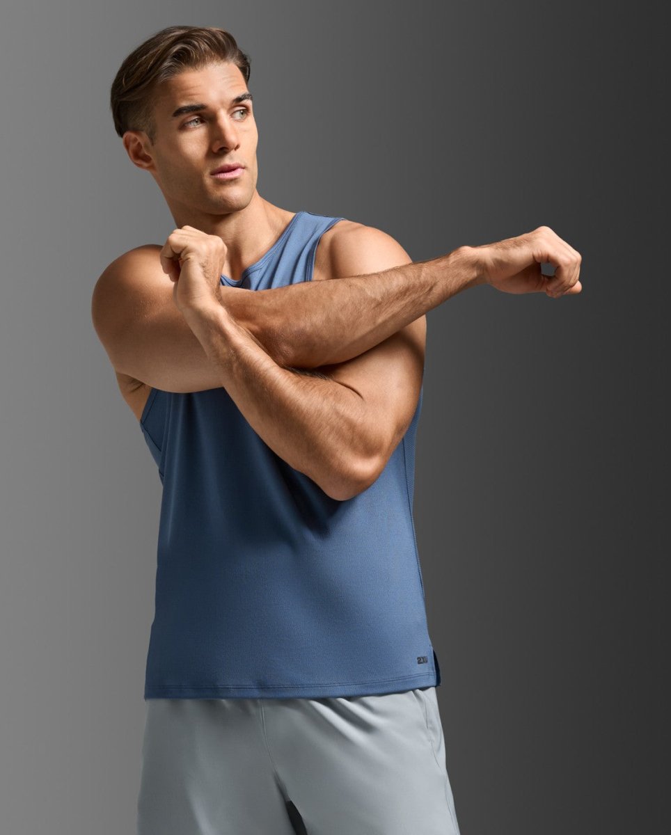 2XU - Aero Mesh Tank Laufshirt Herren - indigo/black reflective - 2X-MR7440A-IND/BRF-XS - Sportbrands24