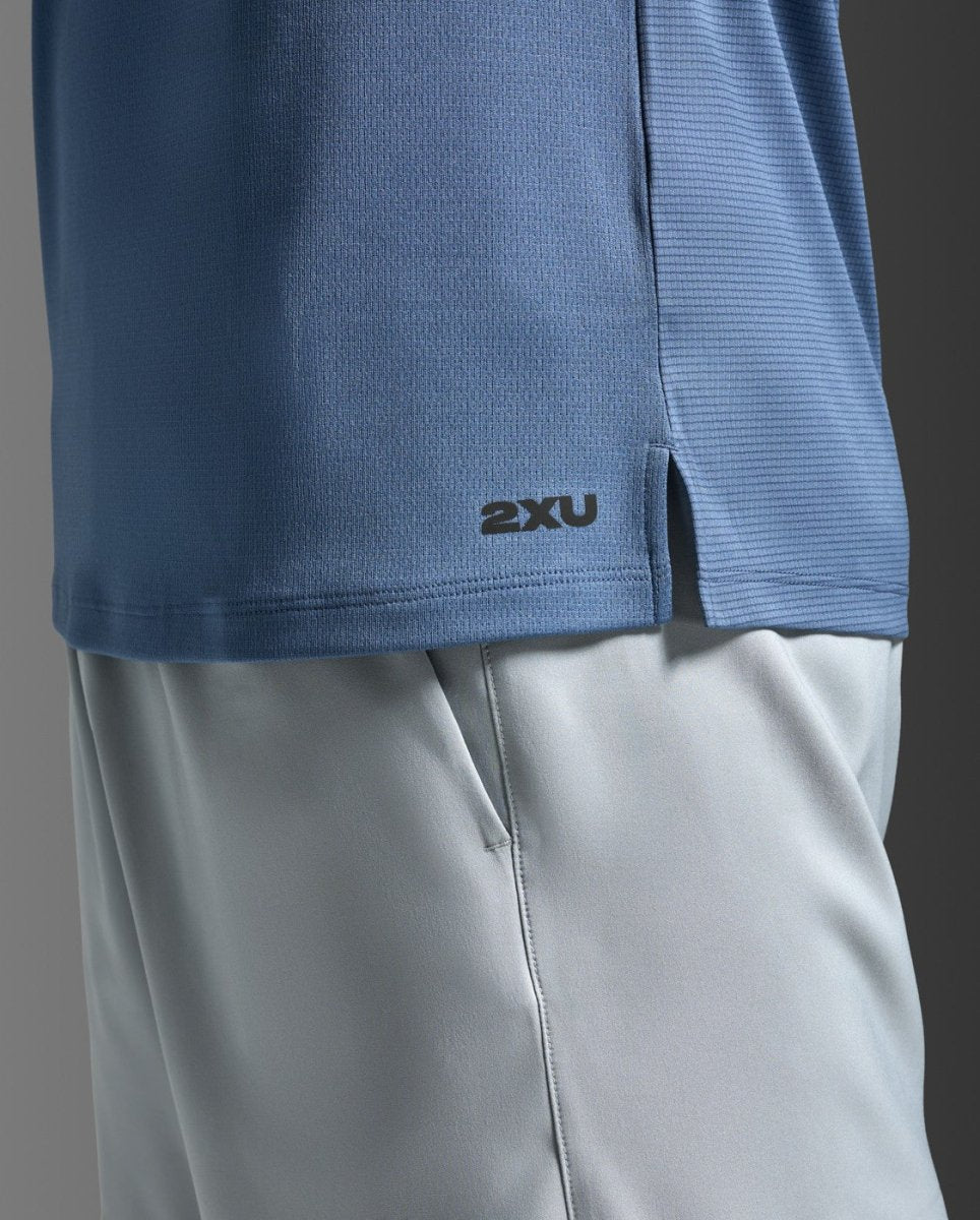 2XU - Aero Mesh Tank Laufshirt Herren - indigo/black reflective - 2X-MR7440A-IND/BRF-XS - Sportbrands24