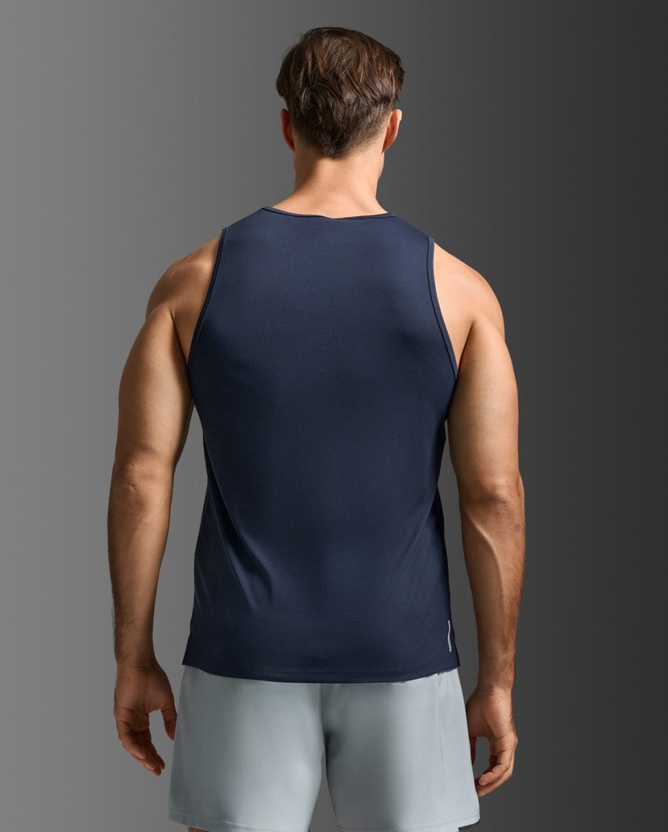 2XU - Aero Mesh Tank Laufshirt Herren - midnight/silver reflective - 2X-MR7440A-MDN/SRF-XS - Sportbrands24