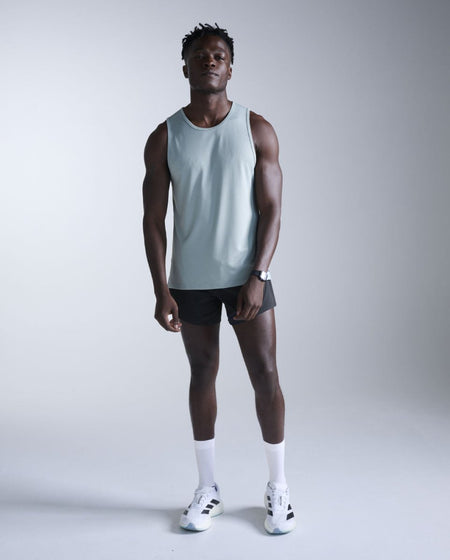 2XU - Aero Mesh Tank Laufshirt Herren - smoke blue/black reflective - 2X-MR7440A-SMB/BRF-XS - Sportbrands24