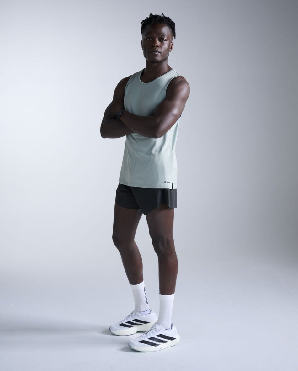 2XU - Aero Mesh Tank Laufshirt Herren - smoke blue/black reflective - 2X-MR7440A-SMB/BRF-XS - Sportbrands24