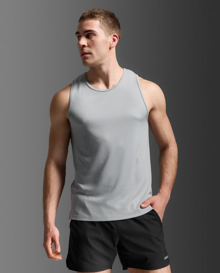 2XU - Aero Mesh Tank Laufshirt Herren - weathervane/black reflective - 2X-MR7440A-WTV/BRF-XS - Sportbrands24