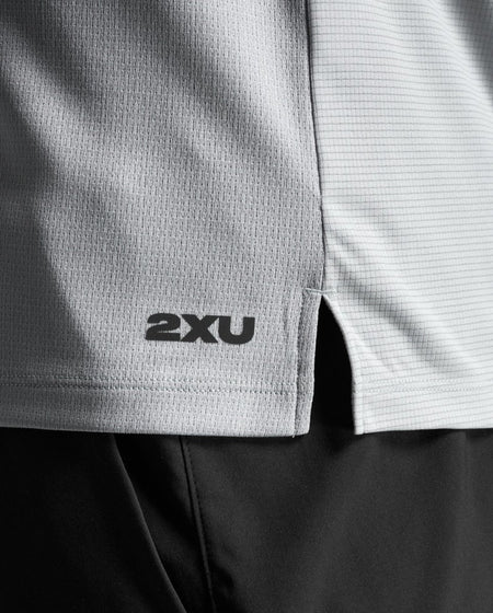 2XU - Aero Mesh Tank Laufshirt Herren - weathervane/black reflective - 2X-MR7440A-WTV/BRF-XS - Sportbrands24