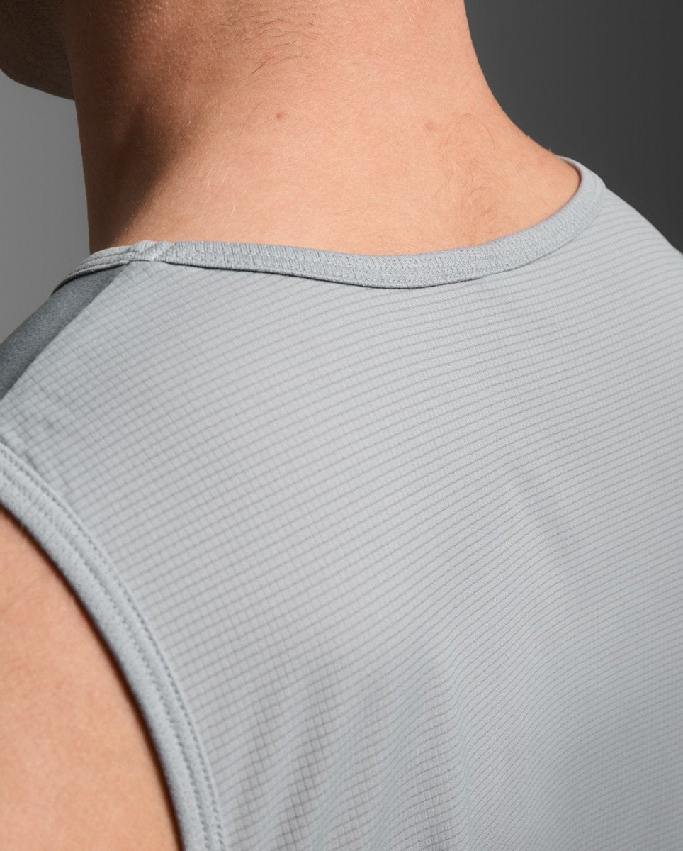 2XU - Aero Mesh Tank Laufshirt Herren - weathervane/black reflective - 2X-MR7440A-WTV/BRF-XS - Sportbrands24