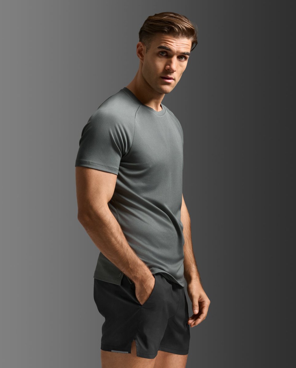 2XU - Aero Mesh Tee Laufshirt Herren - jupiter/black reflective - 2X-MR7441A-JUP/BRF-XS - Sportbrands24