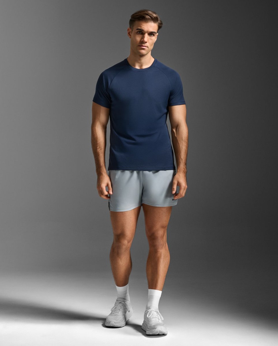 2XU - Aero Mesh Tee Laufshirt Herren - midnight/silver reflective - 2X-MR7441A-MDN/SRF-XS - Sportbrands24