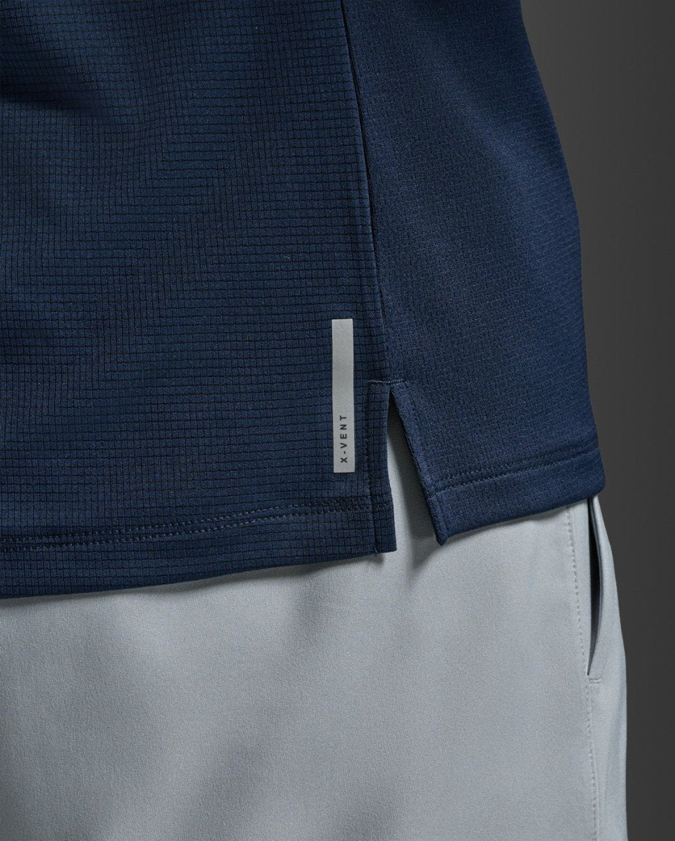 2XU - Aero Mesh Tee Laufshirt Herren - midnight/silver reflective - 2X-MR7441A-MDN/SRF-XS - Sportbrands24