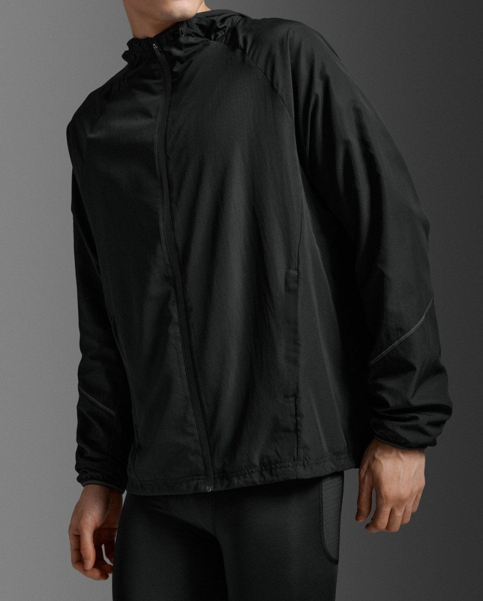 2XU - Aero Hex Windbreaker Windjacke Herren - black/silver reflective - 2X-MR7518A-BLK/SRF-XL - Sportbrands24