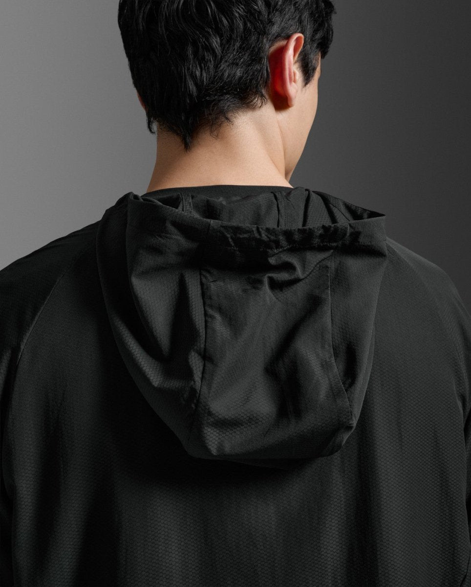 2XU - Aero Hex Windbreaker Windjacke Herren - black/silver reflective - 2X-MR7518A-BLK/SRF-XL - Sportbrands24