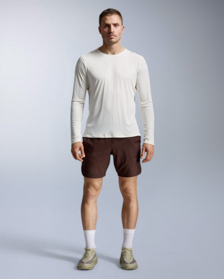 2XU - Aero Trail Long Sleeve Laufshirt Herren - chalk/black reflective - 2X-MR7671A-CHK/BRF-XS - Sportbrands24