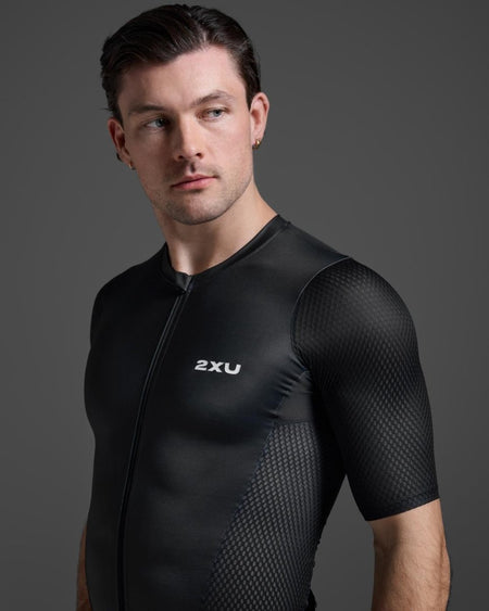 2XU - Aero Hex Tri Sleeved Top Triathlon Trikot Herren - black/white - 2X-MT7395A-BLK/WHT-XS - Sportbrands24