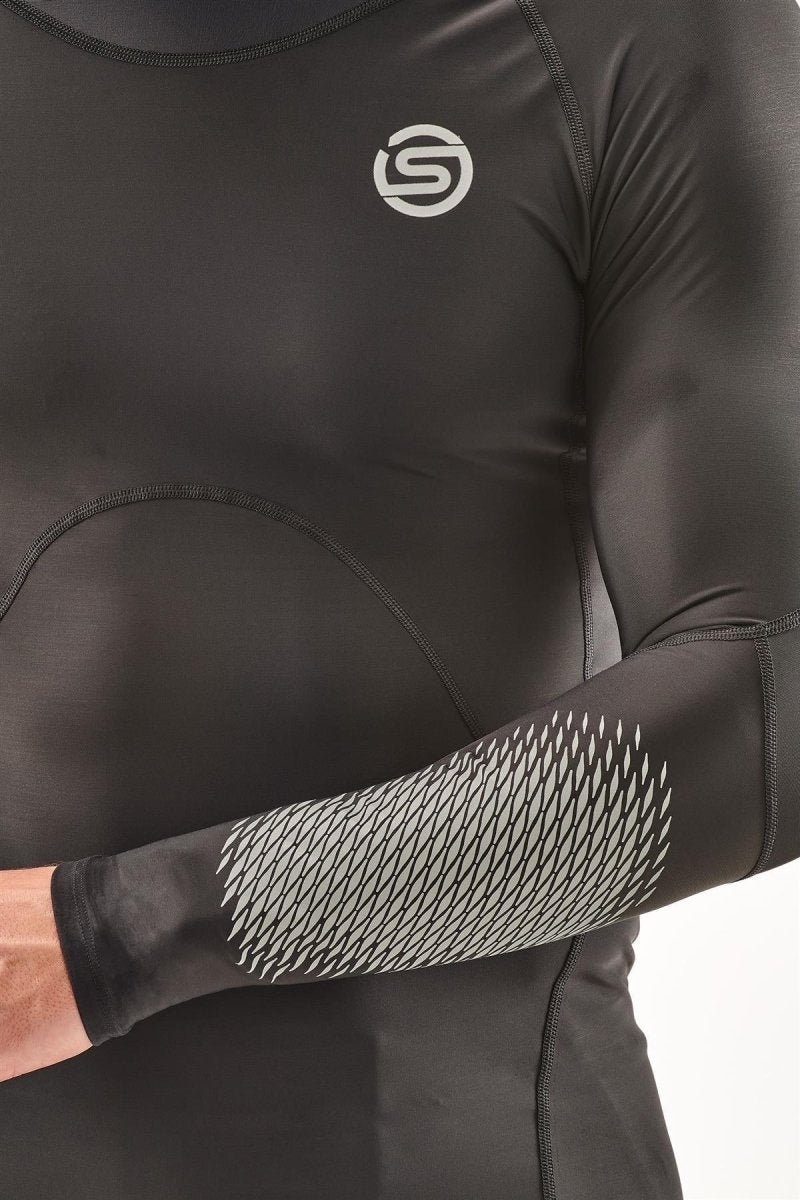 Skins - S3 400 Longsleeve Kompressionsshirt Herren - black/stars - SK-ST00301160064S - Sportbrands24