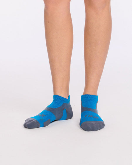 2XU - VECTR Sportsocke - vibrant blue/grey - 2X-UA5042E-VBB/GRY-S - Sportbrands24