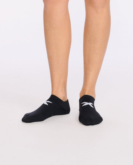 2XU - Invisible Sock Sportsocke - black/white - 2X-UQ6550E-BLK/WHT-S - Sportbrands24