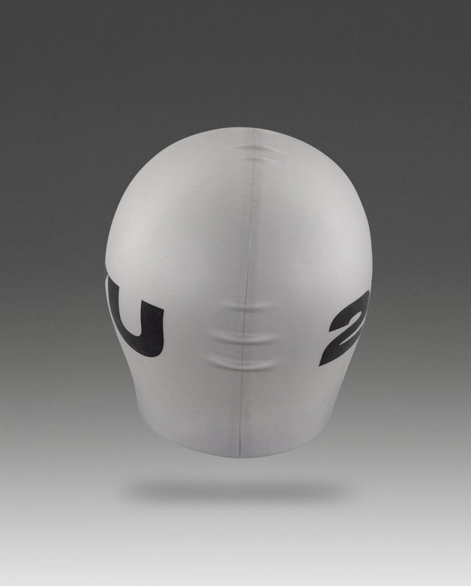 2XU - Unisex Silicone Swim Cap Schwimmmütze - silver/silver - 2X-US1355F-SIL/SIL-OSFA - Sportbrands24