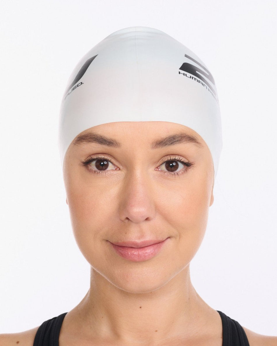 2XU - Unisex Silicone Swim Cap Schwimmmütze - white/white - 2X-US1355F-WHT/WHT-OSFA - Sportbrands24