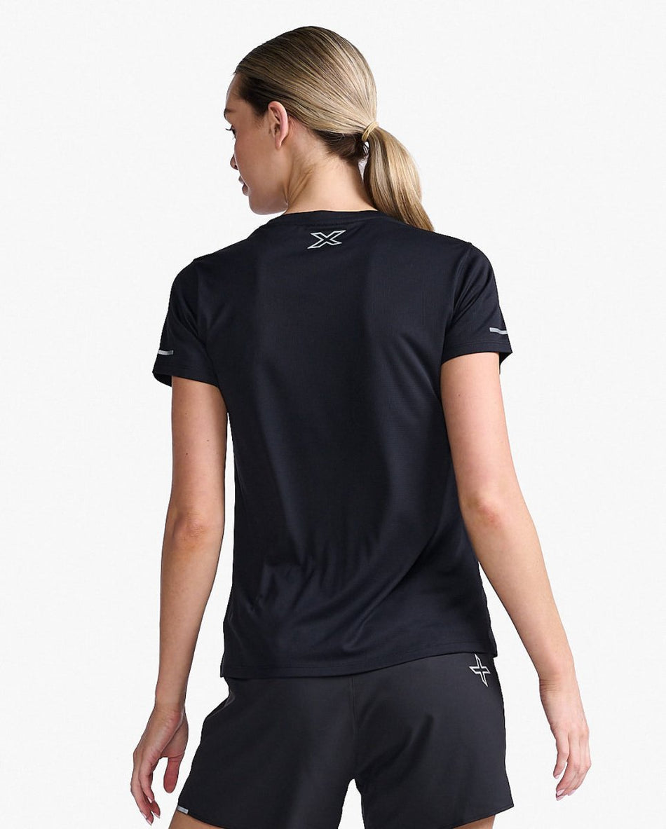 2XU - Aero T-Shirt Damen - black/silver reflective - 2X-WR6565A-BLK/SRF-XXS - Sportbrands24