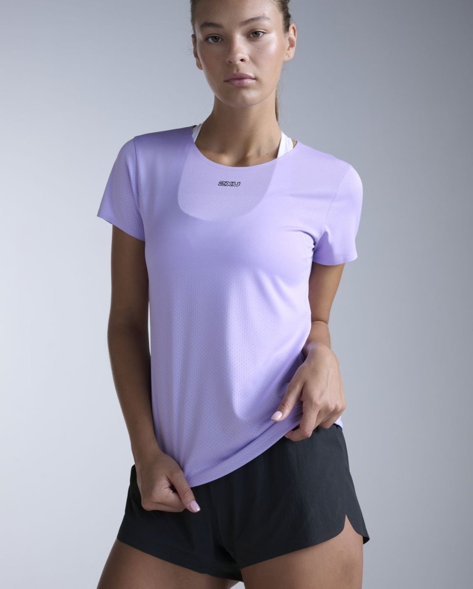 2XU - Light Speed Tech Tee Laufshirt Damen - lavender/lavender reflective - 2X-WR7152A-LAV/LVF-XXS - Sportbrands24