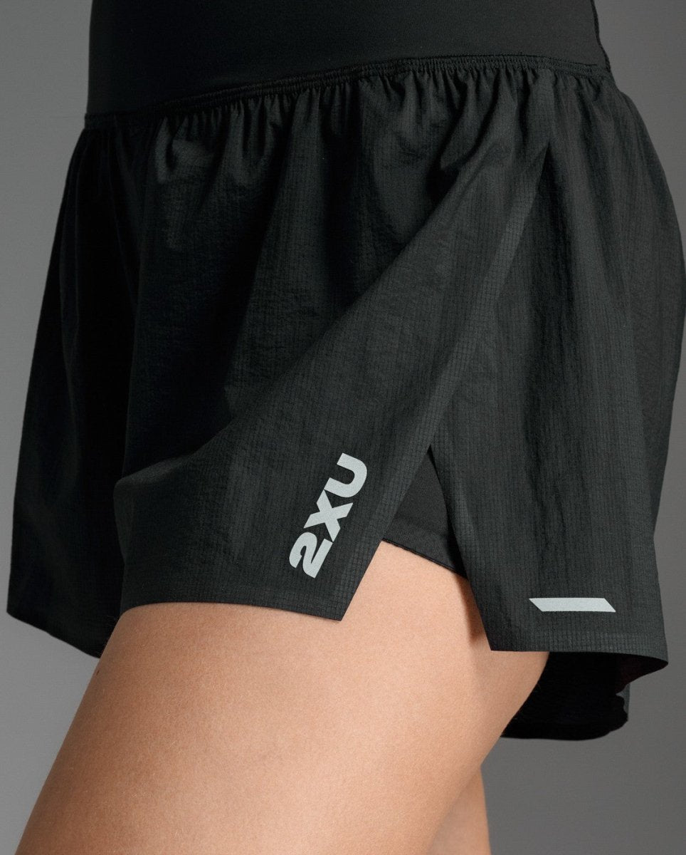 2XU - Aero Hi - Rise 2 - in - 1 3 Inch Shorts Laufshort Damen - black/silver reflective - 2X-WR7352B-BLK/SRF-XXS - Sportbrands24