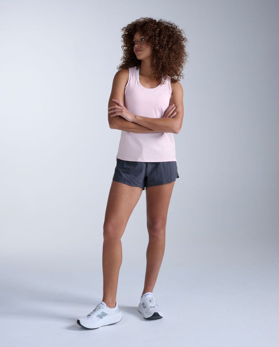 2XU - Aero Mesh Singlet Laufshirt Damen - pink frost/pinkfrostreflective - 2X-WR7418A-PIF/PRF-XXS - Sportbrands24