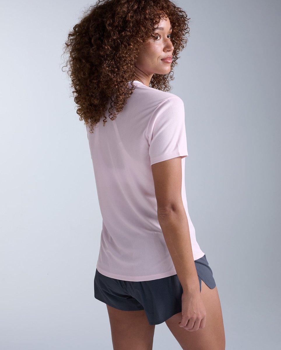 2XU - Aero Mesh Tee Laufshirt Damen - pink frost/pinkfrostreflective - 2X-WR7419A-PIF/PRF-XXS - Sportbrands24